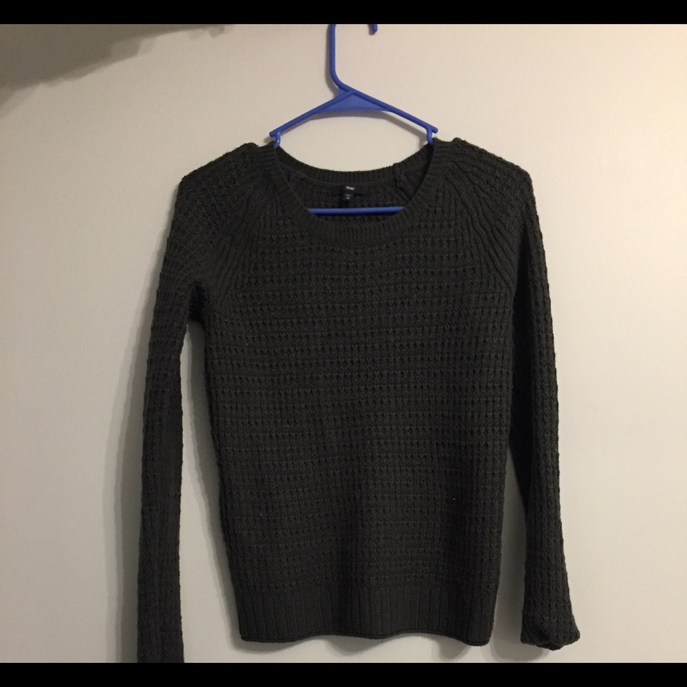GAP women’s sweater